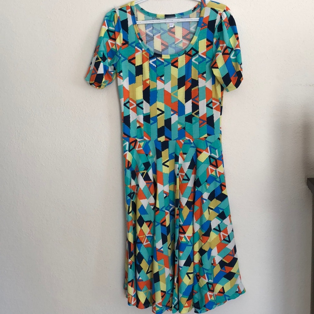 Lularoe Nicole size medium